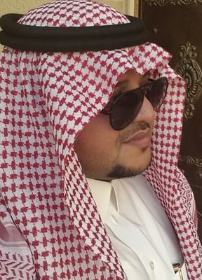 ‏‏‏جامعة الملك سعود بكالوريوس لغة عربيه  متذوق للشعر الجزل