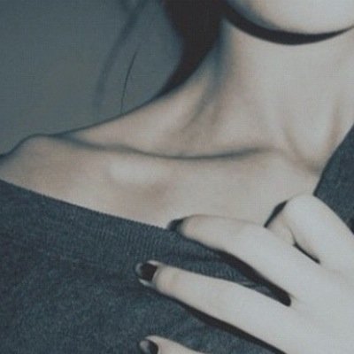 l0velygraves's profile picture. no love is found here