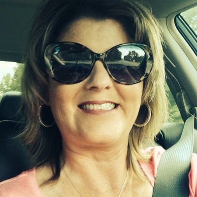 deannadkw01's profile picture. 