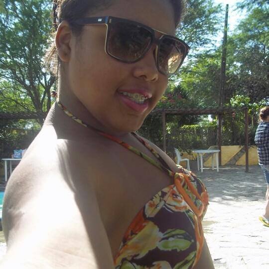 gosto de fazer muitas amizades