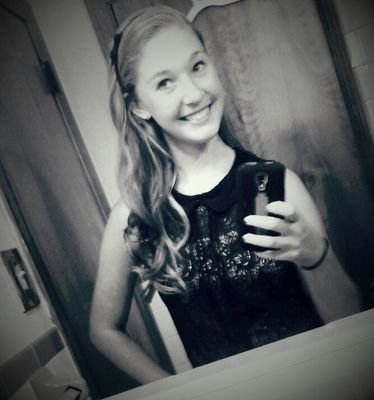 Greenbrier Christian Academy class of 2015. I love Jesus, country music, cheerleading, track, piano, choir, and theater. (: