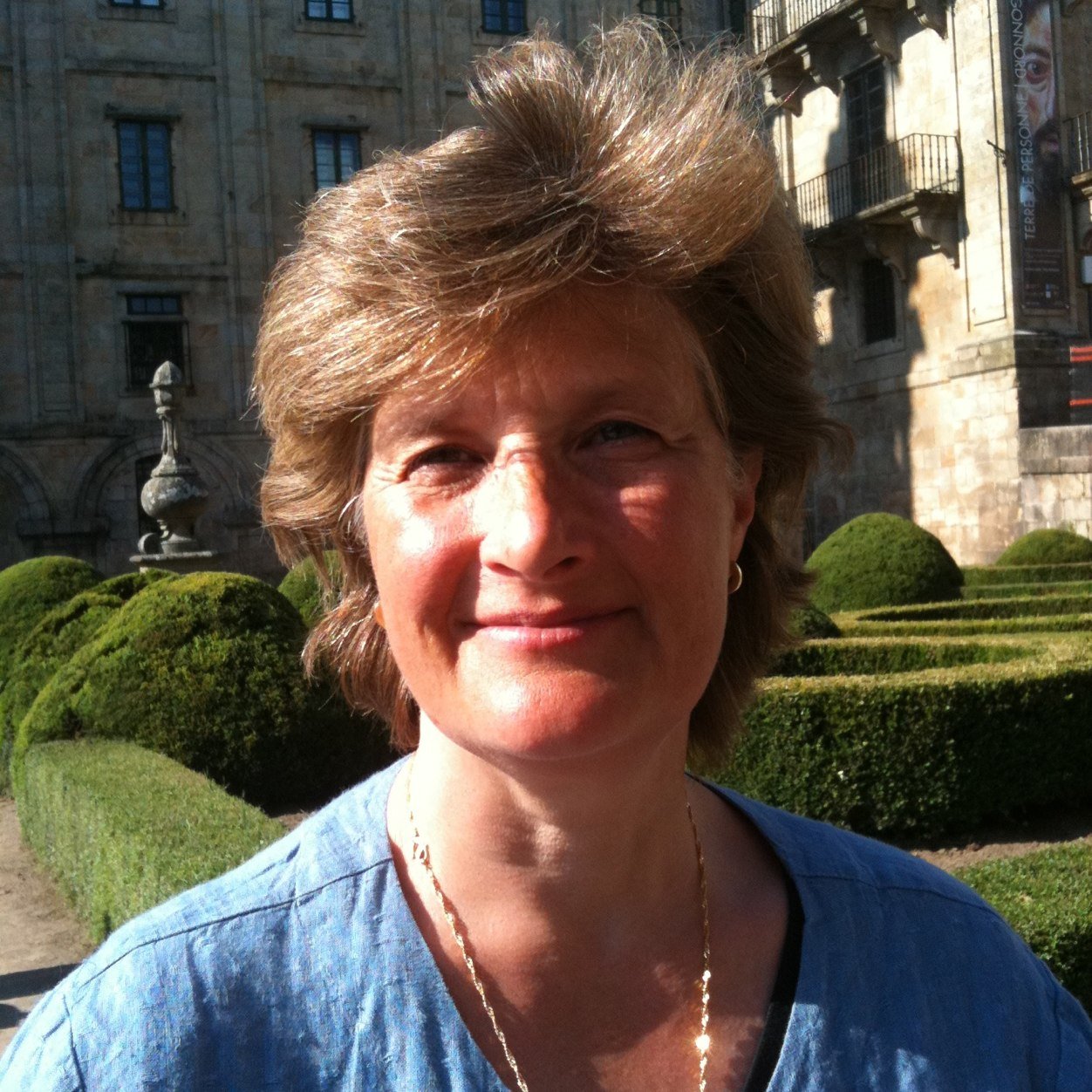 Co founder Safe in Dance International, dance education advisor and consultant. Trustee Bonnie Bird Choreography Fund.