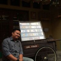 ririe hasip (@ririehasip) 's Twitter Profile