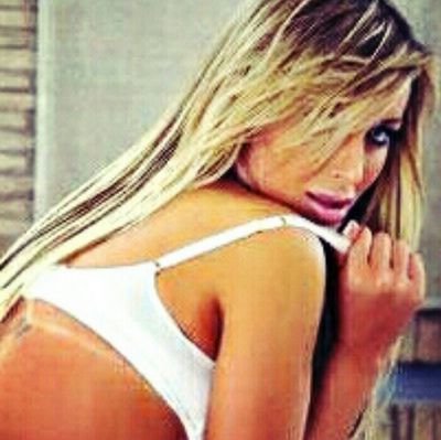 Ex-apresentadora da Rede TV, 2x capa da revista SEXY, protagonista de #AFazenda6, ETERNA Vice Miss Bumbum e sucesso com o livro Morri para viver... histórias 🎈