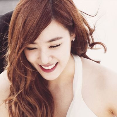 Even if other people tell you otherwise, if you believe in yourself, you can do everything. Daughter of Apollo. Vocalist of Girls' Generation. #PJO