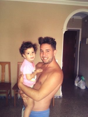 semaelunico's profile picture. Viviendo un sueño, soñando una realidad osquieros hermanos