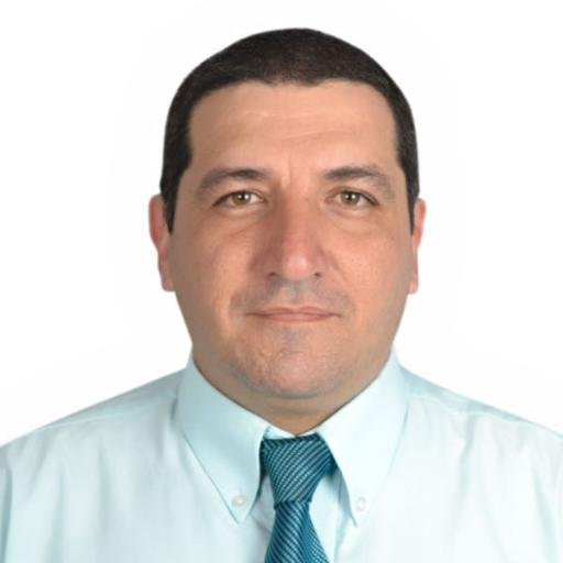 Ingeniero Informático, Especialista en Servicios Telemáticos e Interconexión de Redes,  Magister en Estudios Interdisciplinarios de la Complejidad, MBA,IoT,SBC.
