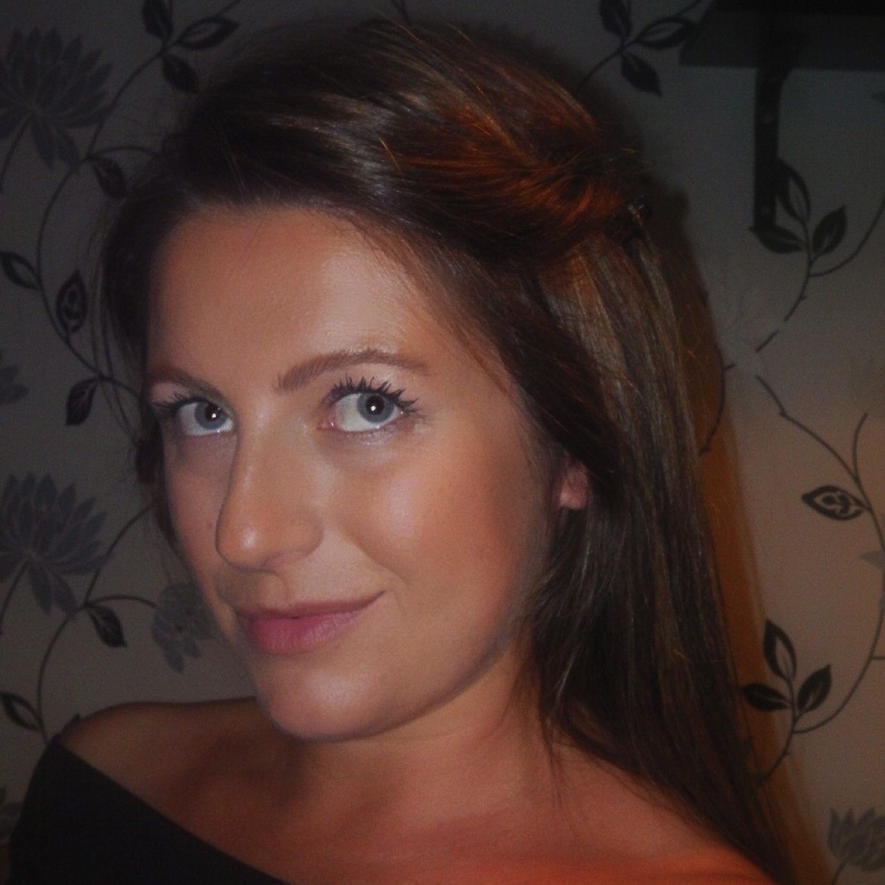 icey_diamond's profile picture. Mummy of 1 // ASD Autism Aspergers // SensoryProcessingDisorder // Pop // Theatre // Boyzone // 80s/90s