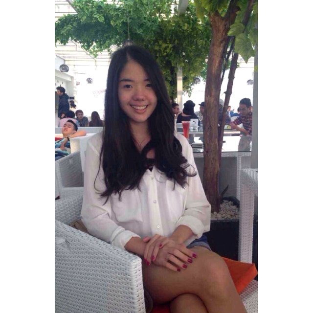 feliciaivone's profile picture. 