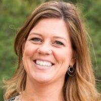 Executive Board and Relations Expert; Online Business and Marketing Manager; Author of The Best Advice for New Moms; Entrepreneur; Wife; Mom of 3 Girls