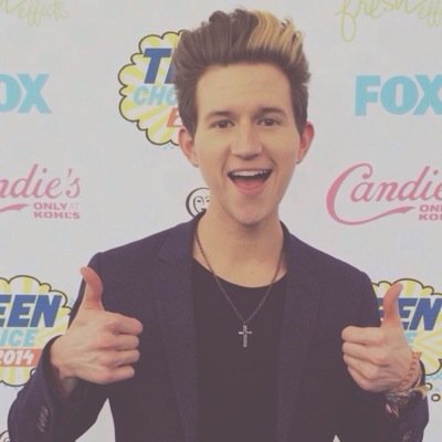 rickyisbaeeee's profile picture. follow @lawleyslocks please and thank you