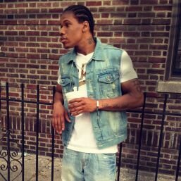 $//Mr. P.h ToAsTeR\\ .. LuCcy LeFts .. #ShmuRdaaSquaD  * #GriMeySaVaGe dHatZ tH3 FaMiLy #GS9 #GSC .. w3 R ClArKsOn .. #823% .. 
InStaGram: @Capital_Shmurdaa