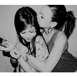 Ser cada dia o que você sempre sonhou, isso é amor. Quando há amor entre duas mulheres, não há pecado, há somente o amor em forma de felicidade. P ♥