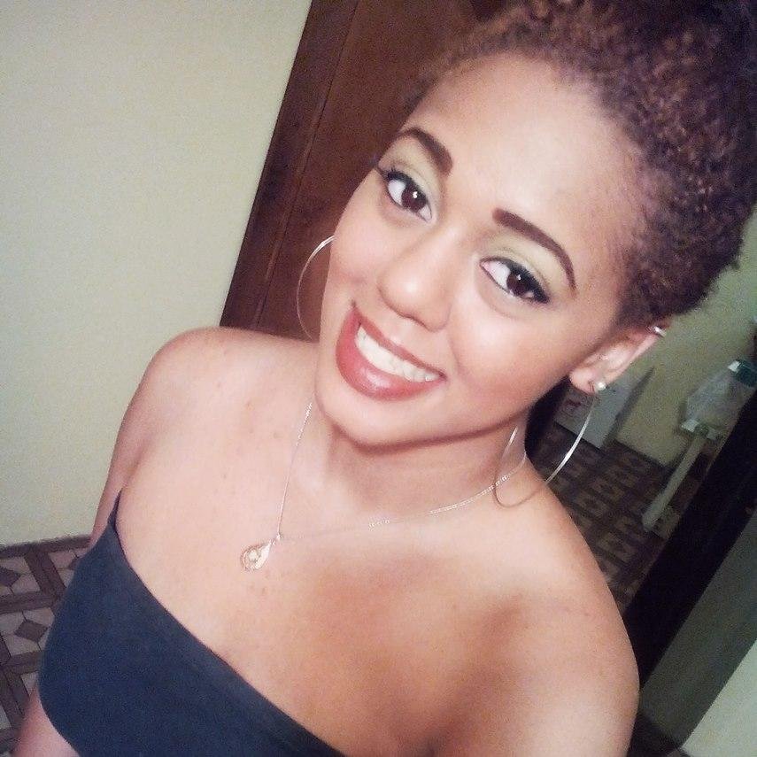 Dej1995's profile picture. 19 | Island girl | Happiness is my measure of success | Leo | 100% Trinidadian | Real Madrid and Manchester United #forever | Mixed chick with crazy hair |