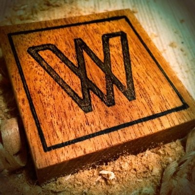 Design • Custom Furniture • Amp and Speaker Enclosures • Commissions