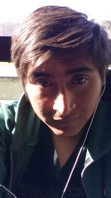 un chiko simpatico sin mas palabras conoseme y se vos el q jusgue