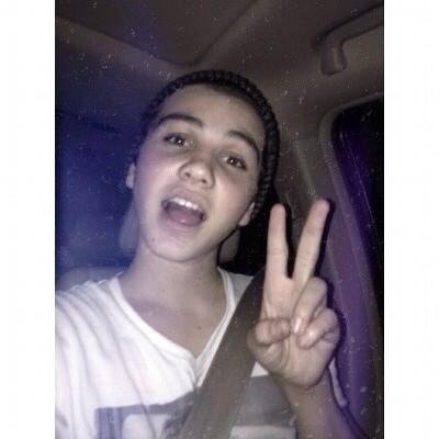 I just really like youtubers ok |0/6 O2L| 0/5 FABFIVE| 0/4 FF|
