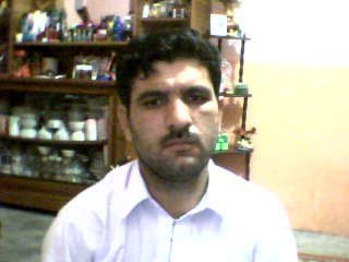 i am male25 from pakistan i alove girl any giral call me this my cell phone 03148014382