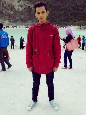 aku hanya tertuju pada satu hati RENY HANDAYANI :*