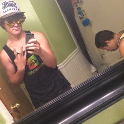 graysonmckoon's profile picture. I can do a things through christ who strengthens me 
- phillipians 4:13