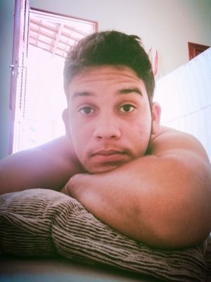 “ Aprender a controlar seu medo e libertar-se dele é o verdadeiro objetivo.” | @islateixeiraa_