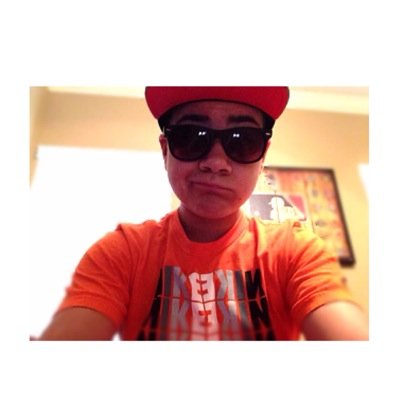 vernonkyler's profile picture. Follow me on instagram @KYLERVERNON Sports/God/Friends 
Pretty much sums it up.....