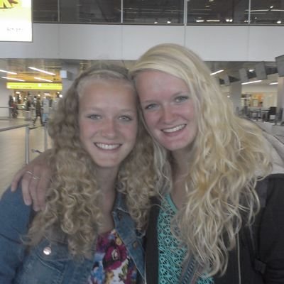EmmaMeinderts's profile picture. Turnen UDI ♥ ~ Voetbal VVWergea ♥ ~ http://t.co/Rwz8YjlcFv ♥ ~ Comenius Mariënburg ♥ ~ 4 vwo ♥ ~ The Hunger Games ♥ ~ Books ♥ ~ Ed Sheeran ♥