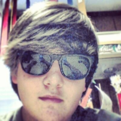 zackdm33's profile picture. 