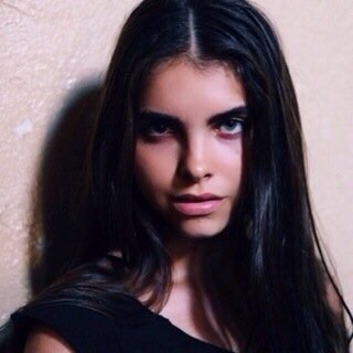 وياجمال الدنيا وهيه فيها @itzrah3f