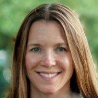 Marketing communications professional. Digital marketer. Inspired by travel, nature & art. Motivated by tennis & yoga. I ❤️coffee and all things kind. Mom of 2.