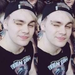 || HEY I GIVE YOU A FREE FOLLOW - GO FOLLOW @legsofclifford ||