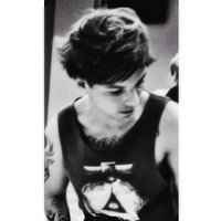 lou (@butthclc) 's Twitter Profile
