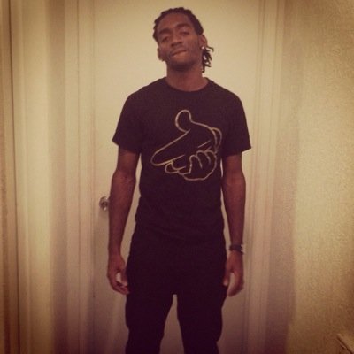 TheRealDeeLouie's profile picture. #ShiftTeam #BallisLife #TeamNoSweat #SneakerFein Trey Gang