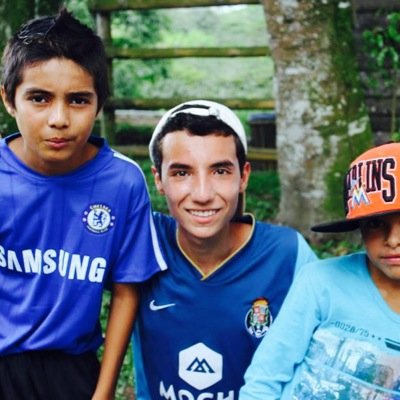 AndresespiJuan's profile picture. 