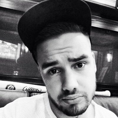 @louisxfabx gave you this free follow please follow her she follow back ily ❤️❤️