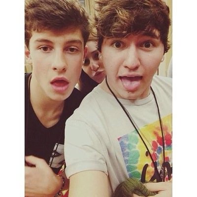 Mrs_Stybiebers's profile picture. ||Bethany/Jenn/Joe/Caspar/Andrea/Alfie/Tyler/Rebecca/Adren||