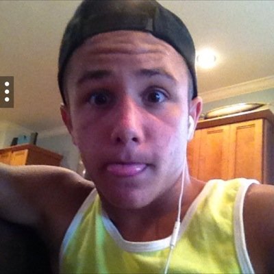 PunchieGray's profile picture. 