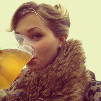 Ethical epicurean exploring. One girl munching through life -Twitter account of the the Diary of a Greedy Girl blog. 
Foodie alter ego of artist @KatieTunn