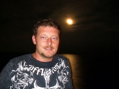 JohnYat40213640's profile picture. 