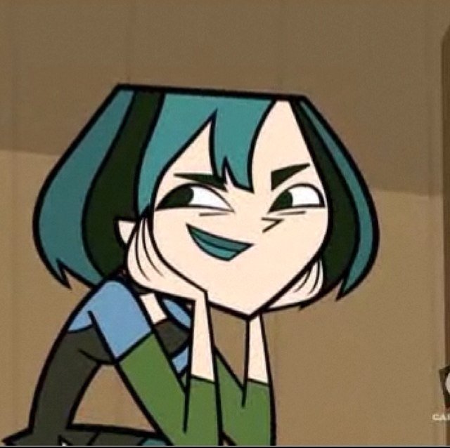 Im Gwen, the cool gothic girl from Total Drama! Music~ Adam Lambert, Green Day, Evanescence, Panic! At The Disco, & My Chemical Romance. Relationship: #confused