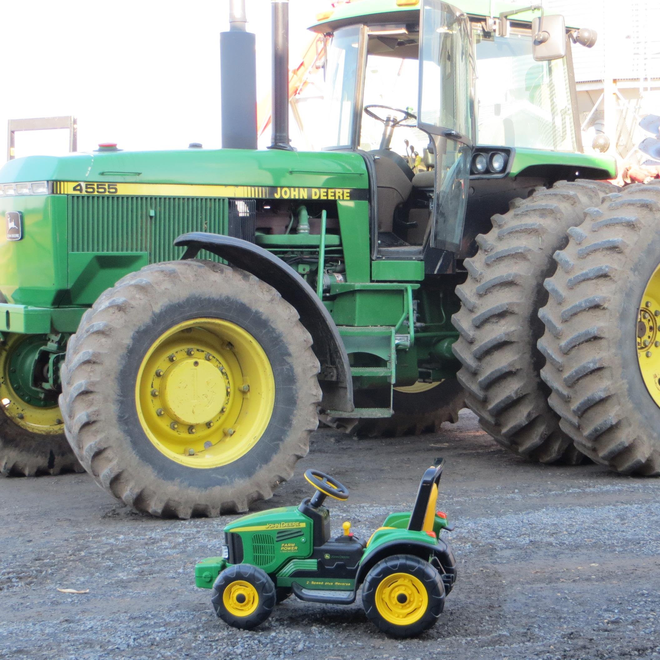 4718's profile picture. crop farmer