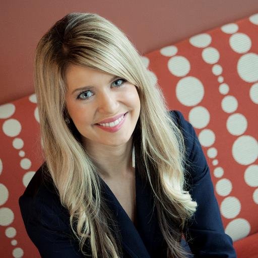 Product marketing @Microsoft @MicrosoftAdvertising Enthusiast of tech, dance, & travel. Passionate about women in tech & leadership. Digs marketing strategy.