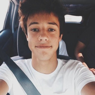 Hi there could you retweet, favourite and MENTION Carter please xx https://t.co/wGXT5FeV5P