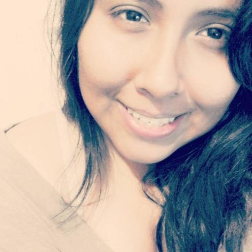 No pienses que te amo, porque te amo más de lo que puedas pensar.