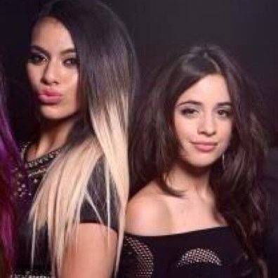 Ill dm you to camila or dinah if you click this link to help me win m&g http://t.co/upSK1drLqH (: