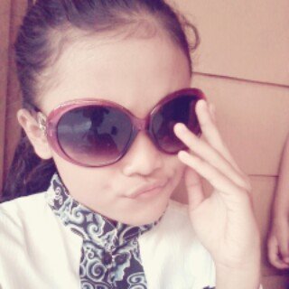 path - nafa nurhaliza          instagram-nafanurha