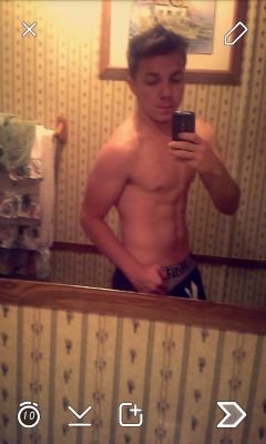 #16,#junior,#LCHS,#single, snapchat: tyler_dale22, message me for my number.