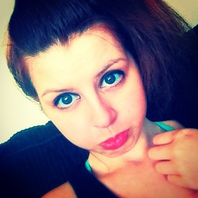 Heyy i like art, music, and being clumsy ;P!! I also love youtube =} And i love allllllll of you peoples PS im a bf/gf spy!! =}