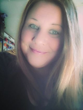 OhLizzieLou's profile picture. 