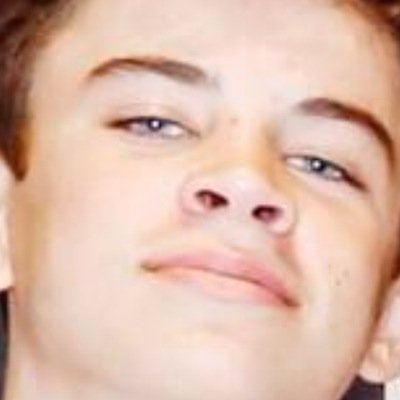 livin' on hayes grier's face... be jealous